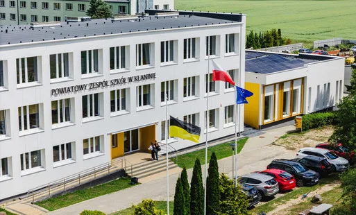 Nowa baza dla uczniów OZE w Kłaninie. Inwestycja jest na finiszu