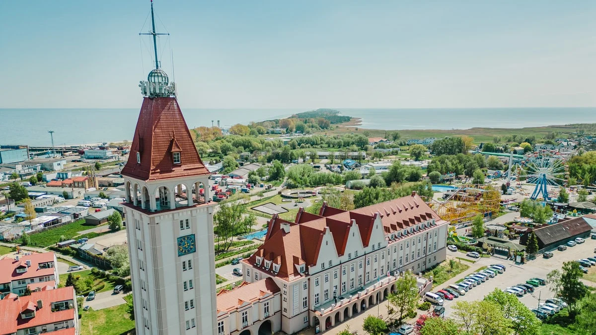 Władysławowo podniosło podatki i opłatę za śmieci. Jak wypada przy gminie Puck?