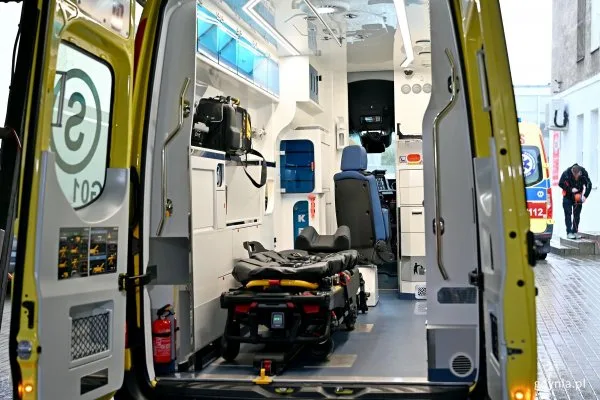 Gdynia. Dwa nowe ambulanse za ponad 1,9 mln zł dla miejskiego pogotowia