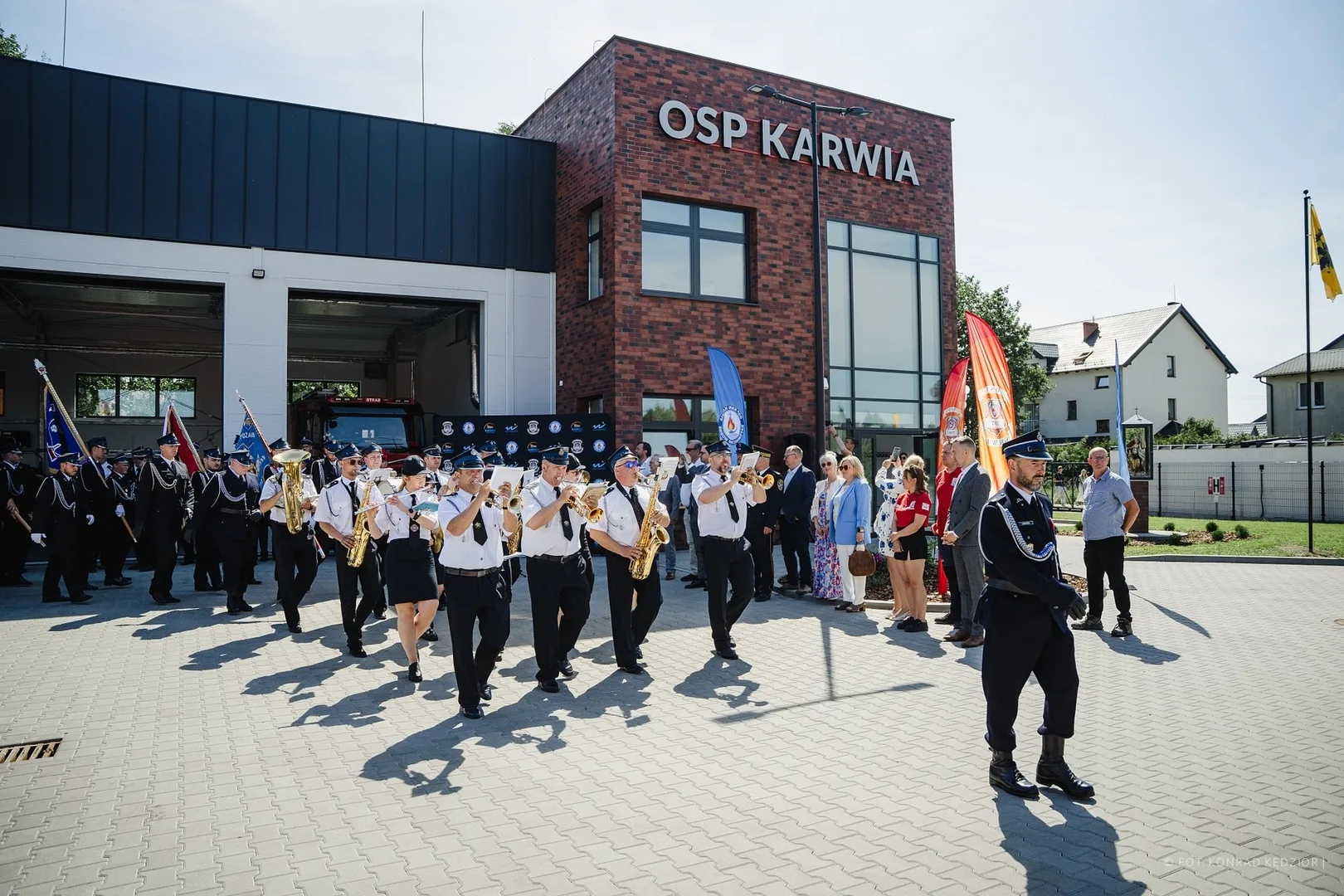 Nowa remiza OSP Karwia otwarta. Inwestycja z dofinansowaniem z Polskiego Ładu