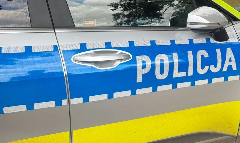 Powiat wejherowski. Nastolatek ustalony po wpisie o atakach nożem w szkołach