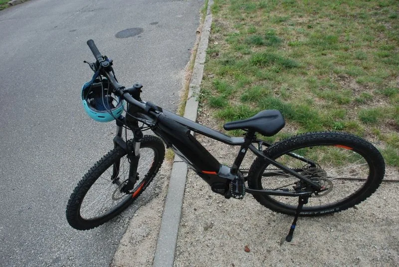 Rumia. 10-letni rowerzysta zderzył się z Toyotą na ulicy Dębogórskiej