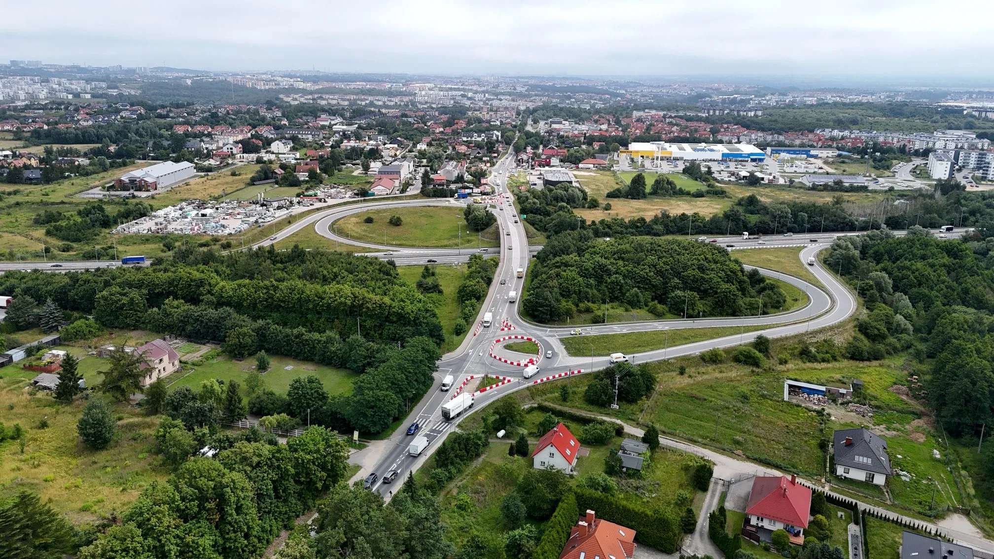 Węzeł Kowale do rozbudowy. Będzie projekt zmian na S6 i DW 221